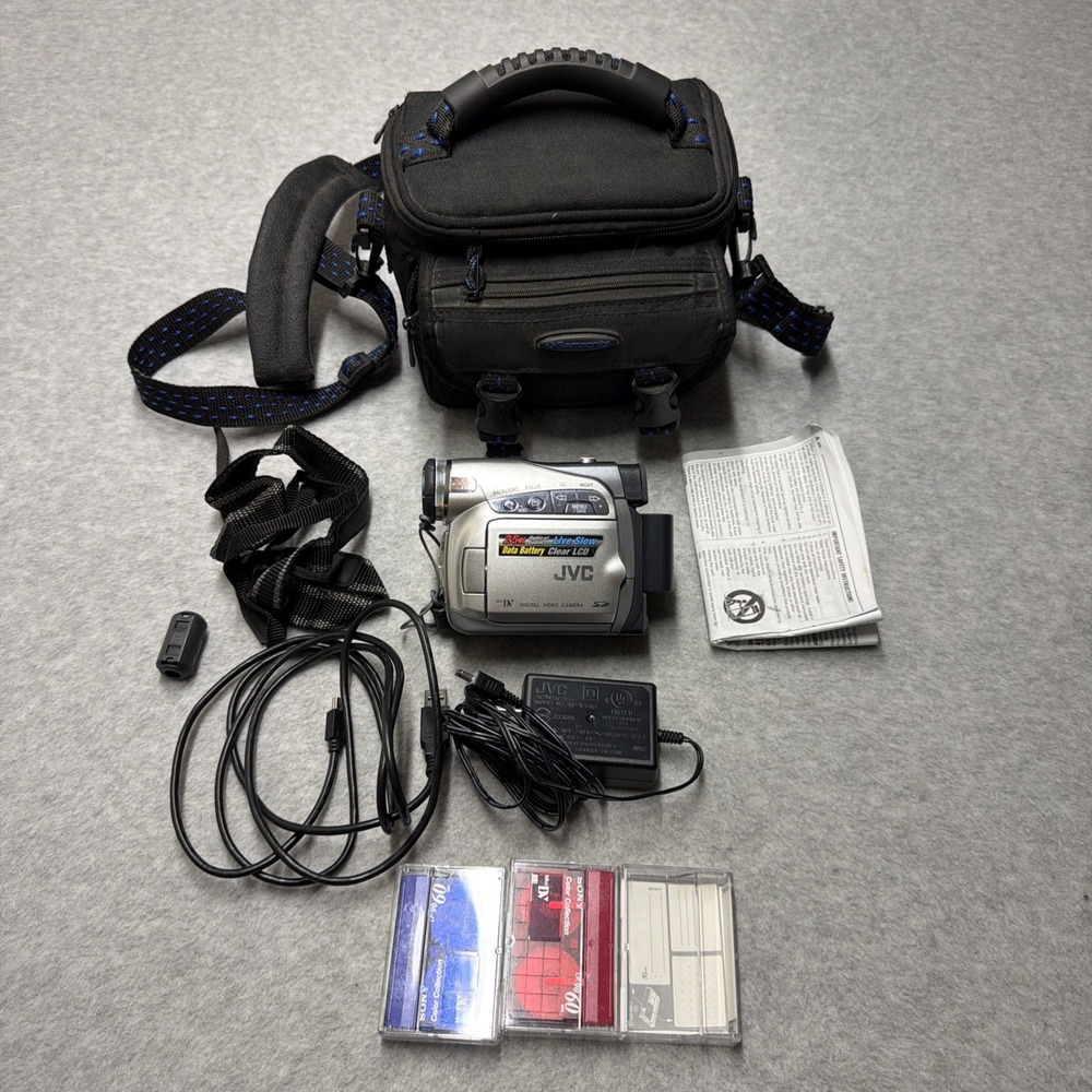 JVC GR-D270U MiniDV Camcorder With Case And Charger